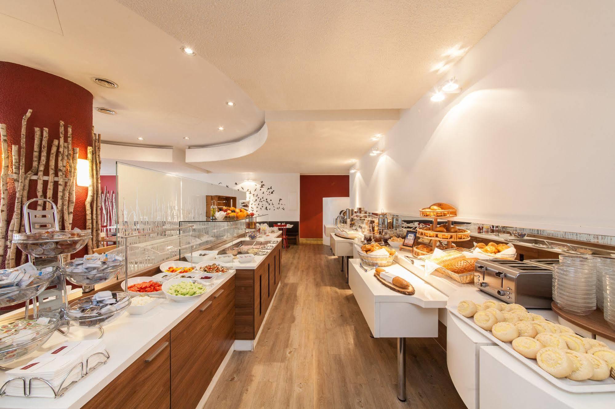 Hotel Sure By Western Hauptbahnhof
