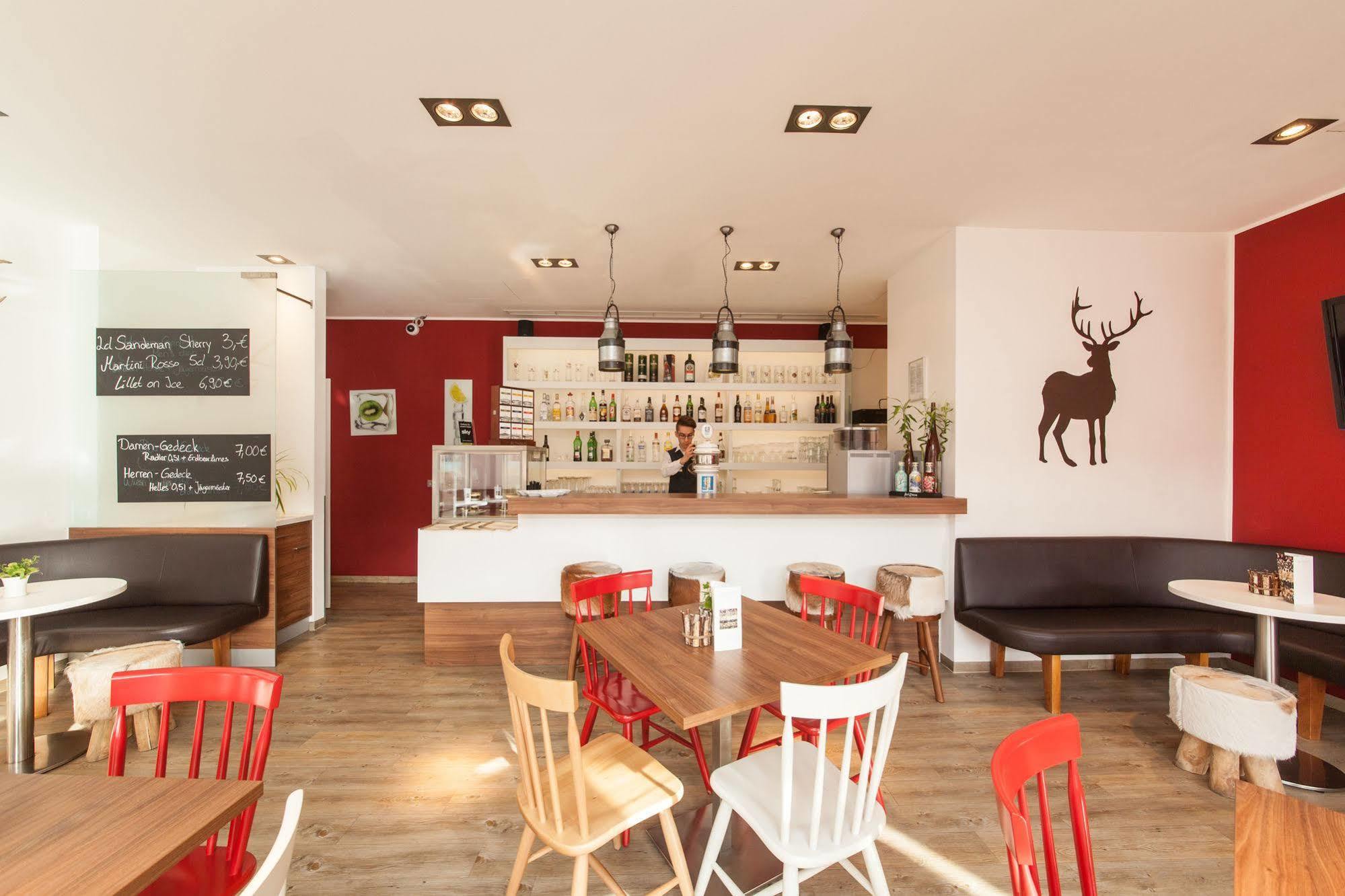 Sure By Western Hauptbahnhof Hotel 3*
