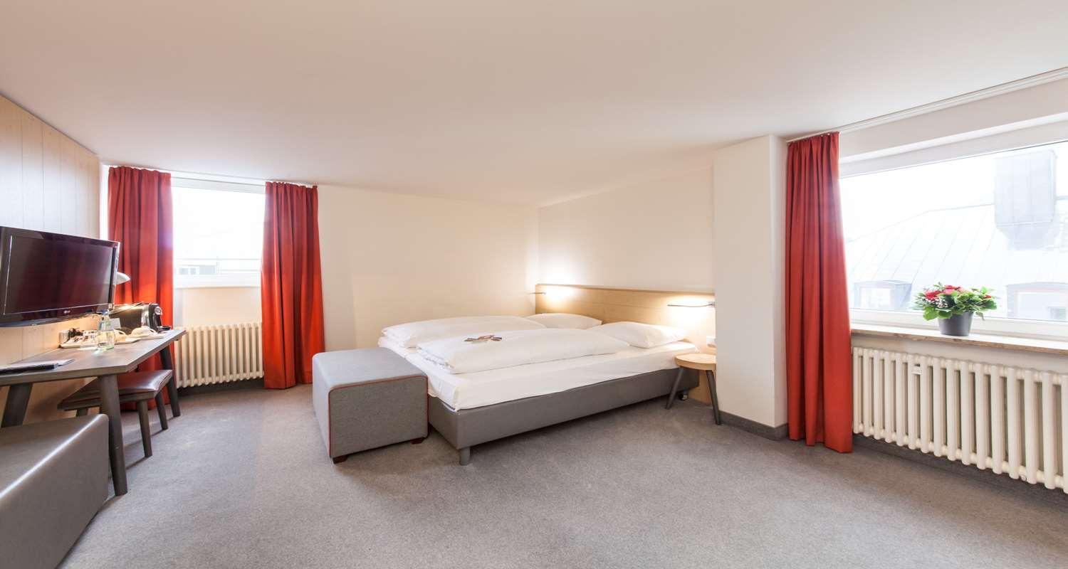 Sure By Western Hauptbahnhof 3*