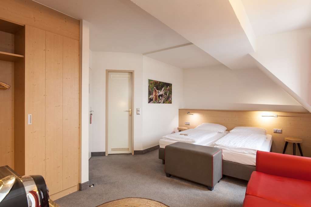 Sure By Western Hauptbahnhof 3*